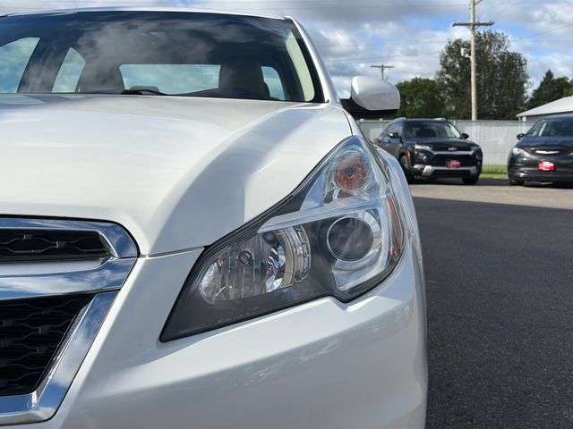 Used 2014 Subaru Legacy 2.5i Limited AWD/4WD image 17