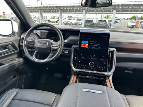 Certified 2025 GMC Yukon Denali AWD/4WD image 16