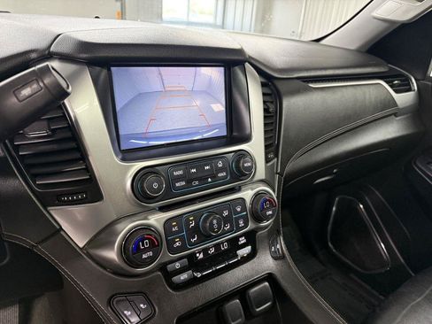 Used 2017 Chevrolet Suburban LT AWD/4WD image 21