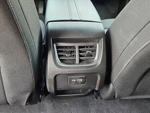 Used 2024 Chevrolet Blazer LT w/ Convenience Package image 17