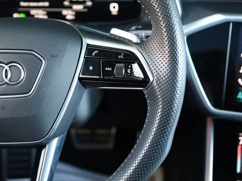 Used 2021 Audi S7 Prestige w/ Prestige Package image 29