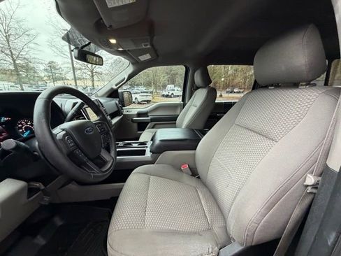 Used 2016 Ford F150 XLT w/ Equipment Group 302A Luxury image 14