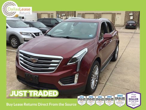 Used 2018 Cadillac XT5 Premium Luxury FWD image 1