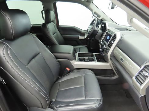 Used 2020 Ford F350 Lariat w/ Lariat Ultimate Package image 19