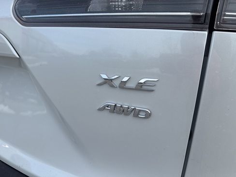 New 2026 Toyota Corolla Cross XLE image 11