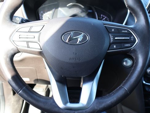 Used 2020 Hyundai Santa Fe Limited image 32