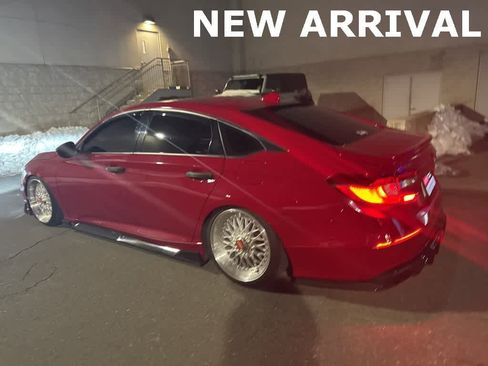 Used 2020 Honda Accord Sport image 14
