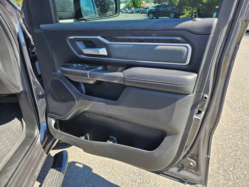 Used 2022 RAM 1500 Big Horn AWD/4WD image 10