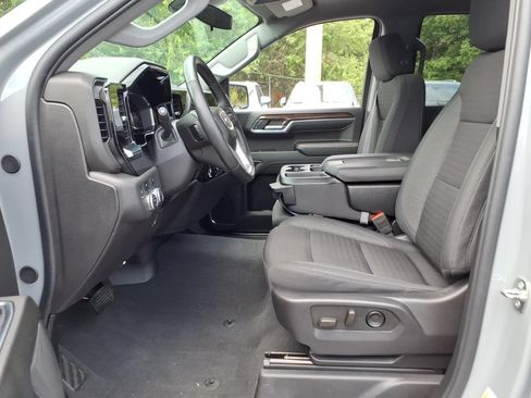 Certified 2024 GMC Sierra 1500 Elevation w/ LPO, Elevation Black Package AWD/4WD image 12