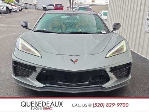 Used 2022 Chevrolet Corvette Stingray Premium Cpe w/ Z51 Performance Package RWD image 2