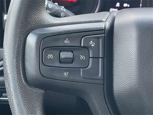 Used 2024 Chevrolet Silverado 2500 Custom w/ Custom Value Package image 15