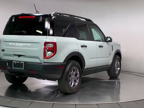 Used 2024 Ford Bronco Sport Badlands image 8