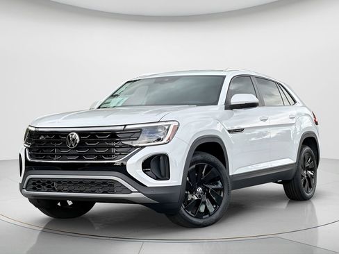 New 2026 Volkswagen Atlas Cross Sport SE image 1