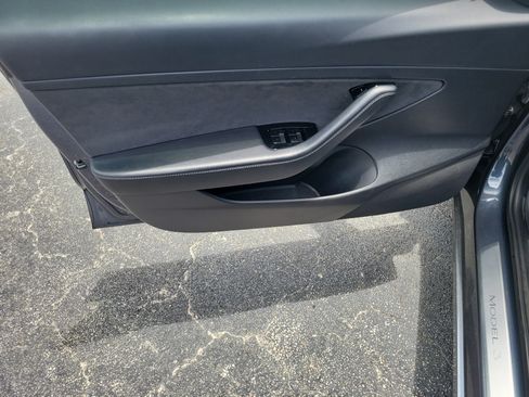 Used 2020 Tesla Model 3 RWD image 21
