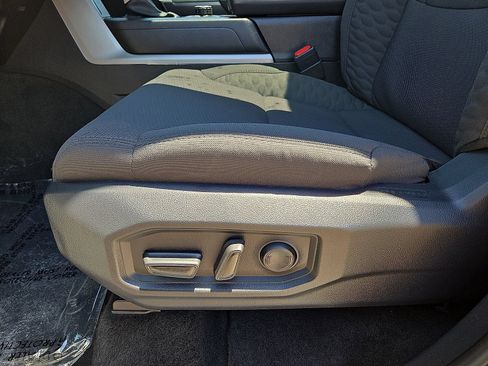Used 2026 Toyota Sequoia SR5 AWD/4WD image 25