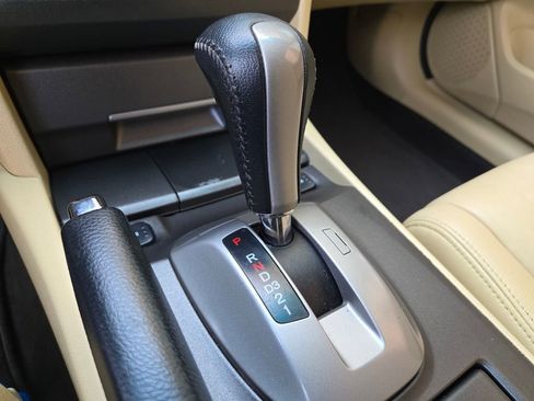 Used 2010 Honda Crosstour EX-L image 19