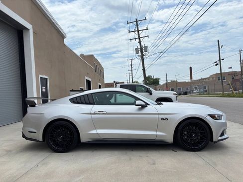 Used 2015 Ford Mustang GT Premium w/ Enhanced Security Package RWD image 4