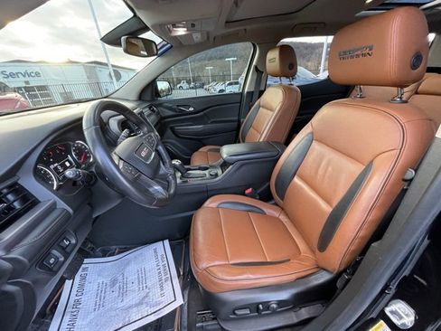 Certified 2017 GMC Acadia SLT image 4