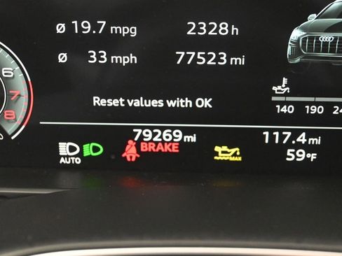 Used 2021 Audi Q8 Premium w/ Black Optic Package image 16