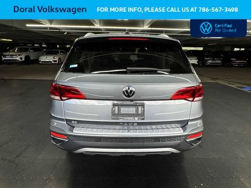 Used 2024 Volkswagen Taos SE FWD image 7