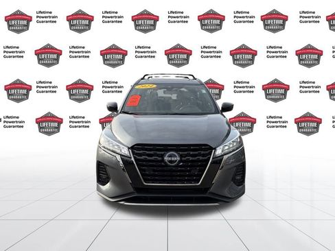 Certified 2024 Nissan Kicks SR w/ Interior Electronics Package image 10