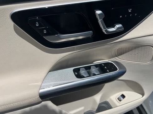 Certified 2023 Mercedes-Benz GLC 300 image 14