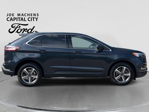 Used 2022 Ford Edge SEL w/ Convenience Package AWD/4WD image 3