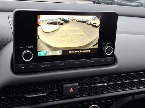 Certified 2025 Honda HR-V LX image 17