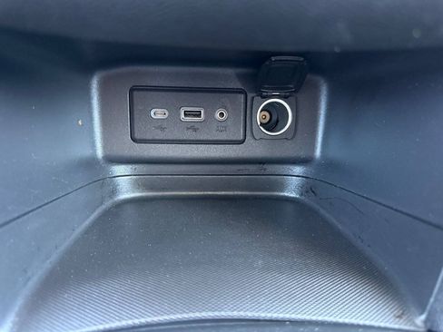 Used 2020 Chevrolet Equinox LT AWD/4WD image 40