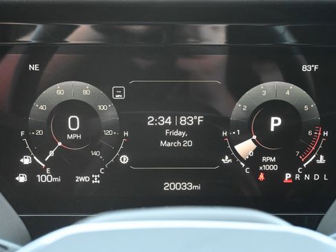 Used 2025 GMC Yukon AT4 w/ AT4 Premium Package image 31