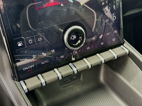 New 2026 GMC Terrain Denali w/ LPO, Black Badging Package image 15