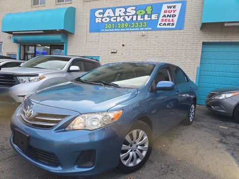 Used 2013 Toyota Corolla LE image 3