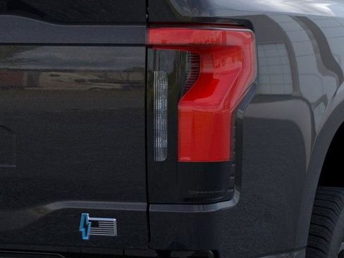 New 2025 Ford F150 Lightning Flash AWD/4WD image 21