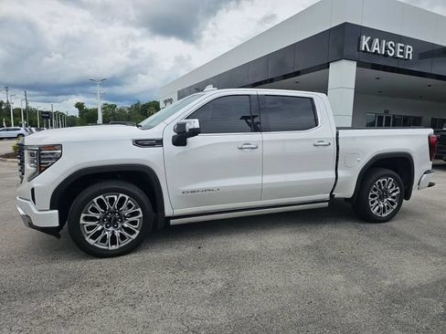 Used 2024 GMC Sierra 1500 Denali Ultimate AWD/4WD image 2