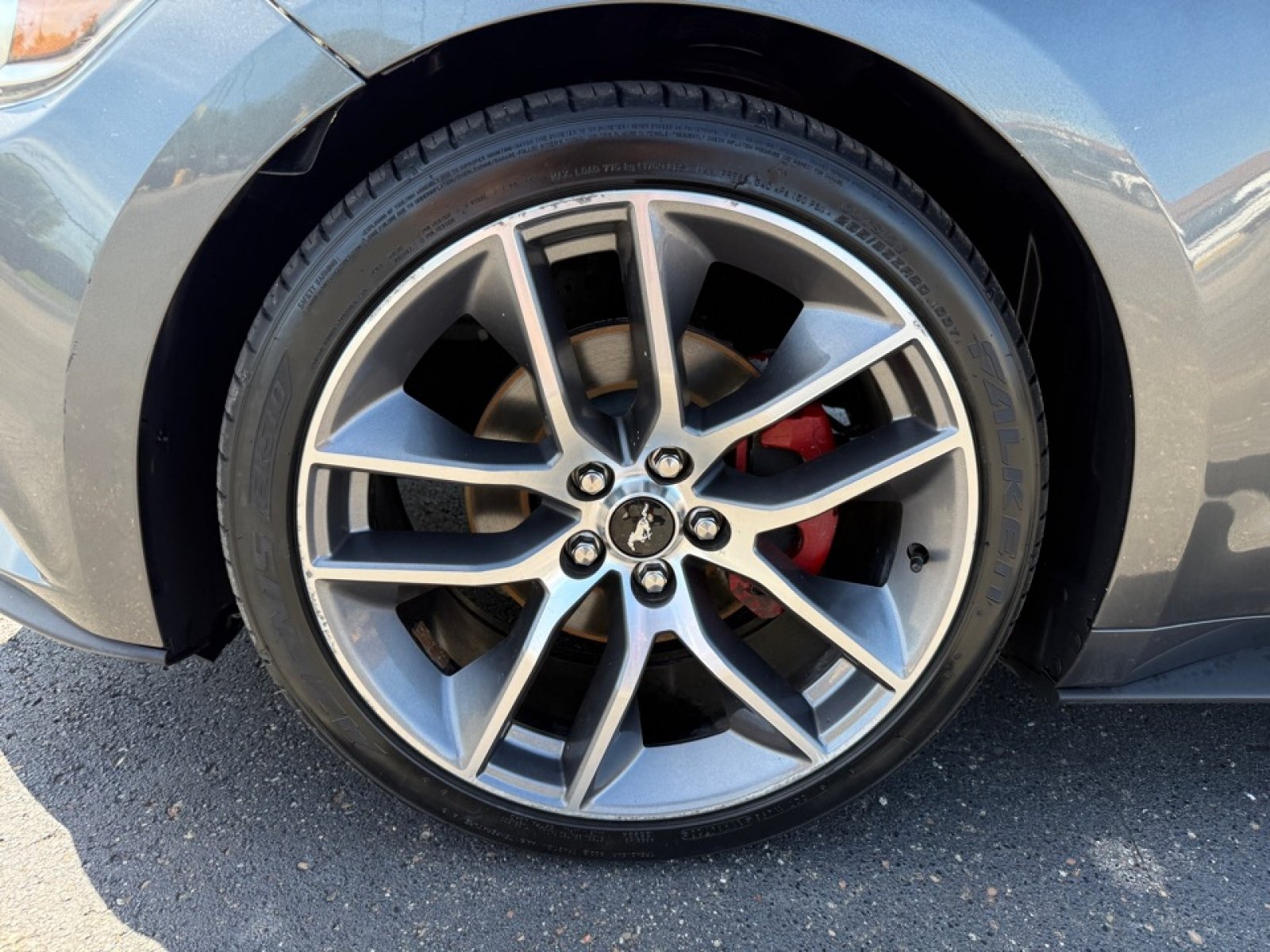 Used 2015 Ford Mustang Premium RWD image 32