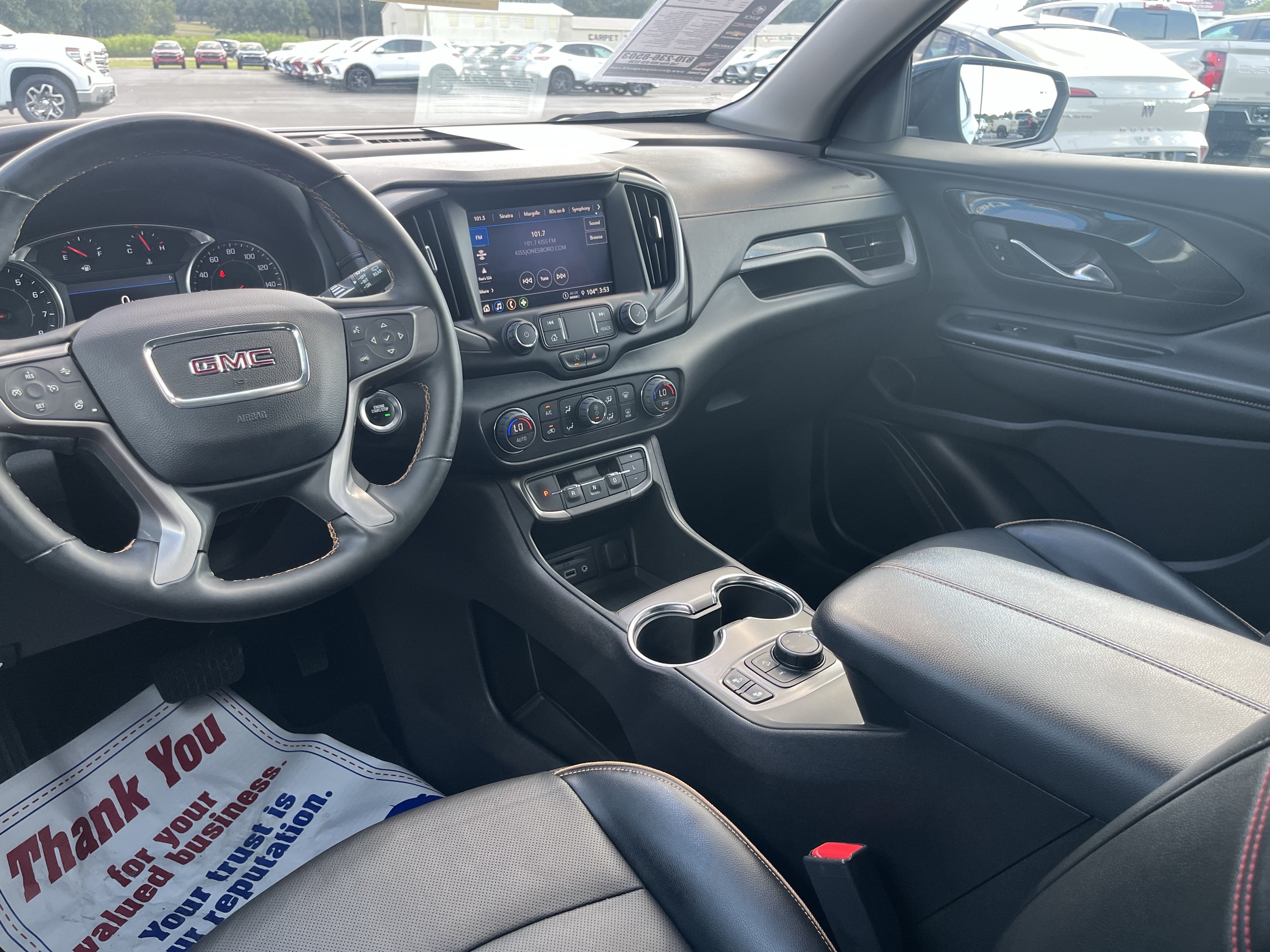 Used 2024 GMC Terrain AT4 AWD/4WD image 2
