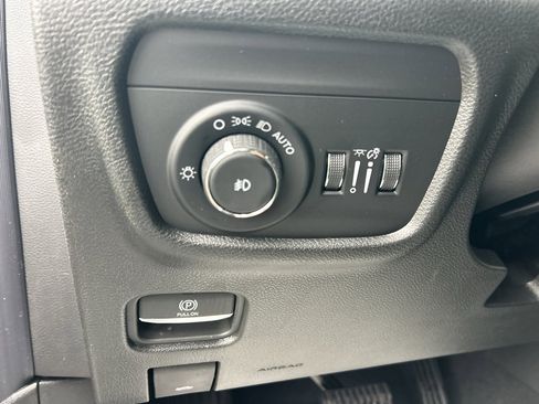 New 2025 Jeep Grand Cherokee L Limited w/ MOPAR Finishing Package image 23