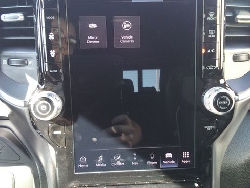 New 2026 RAM 2500 Laramie w/ Towing Technology Group image 31