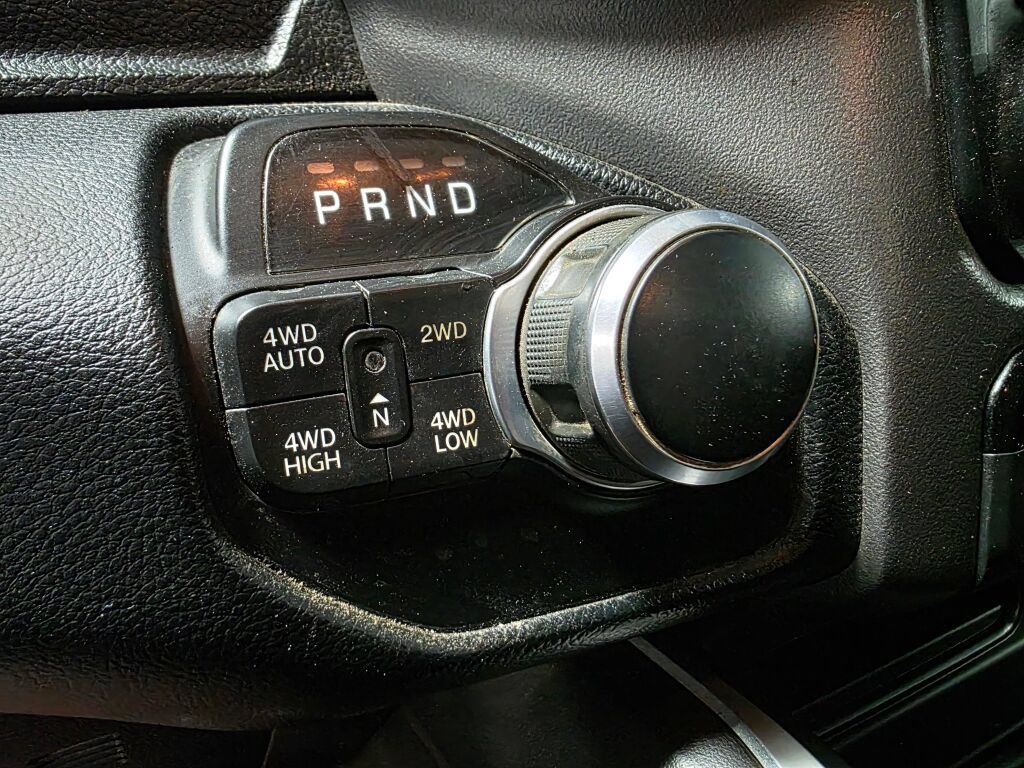 Used 2022 RAM 1500 Big Horn AWD/4WD image 14