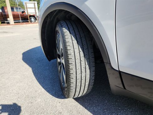 Used 2021 Buick Encore Preferred image 31