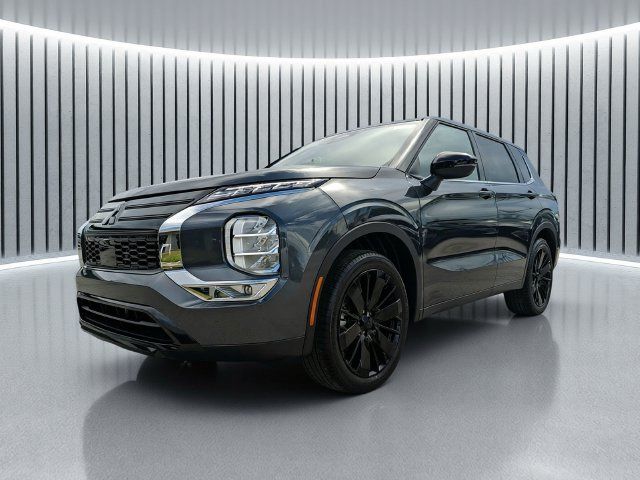 New 2026 Mitsubishi Outlander LE FWD image 8