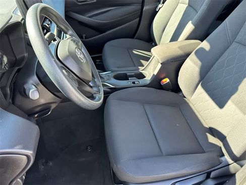 Used 2024 Toyota Corolla LE image 12