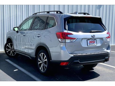 Used 2023 Subaru Forester Limited w/ Popular Package #2 AWD/4WD image 10