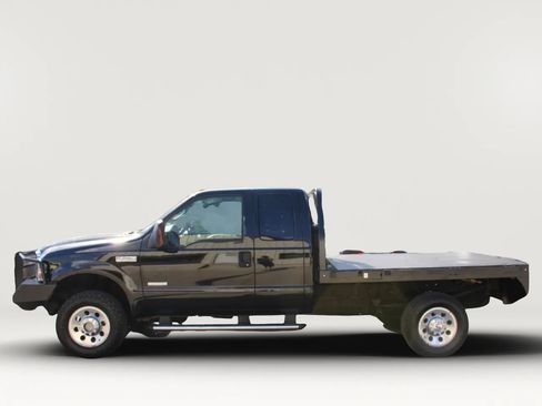 Used 2007 Ford F250 Lariat AWD/4WD image 5