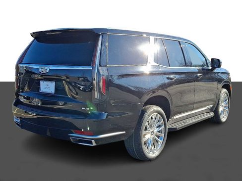 Used 2023 Cadillac Escalade Premium Luxury image 6