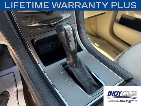 Used 2014 Lincoln MKX FWD w/ Equipment Group 102A image 15