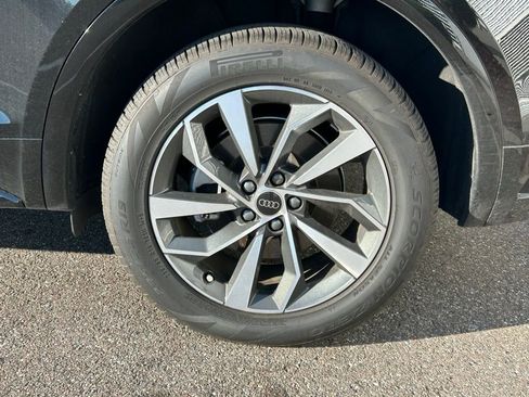 Used 2024 Audi Q5 2.0T Premium image 18
