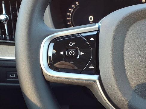 New 2026 Volvo XC60 T8 Plus w/ Protection Package Premier image 21