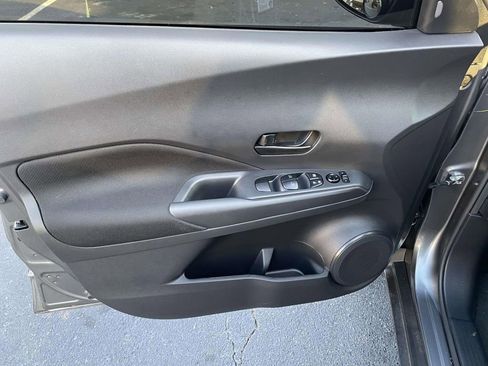 Used 2025 Nissan Kicks Play S image 27