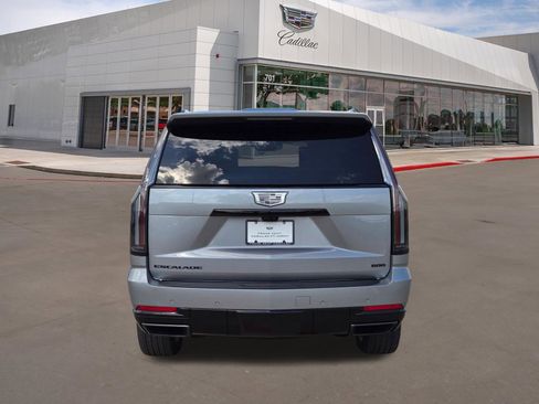 New 2026 Cadillac Escalade Platinum Sport w/ LPO, ONYX Package AWD/4WD image 5